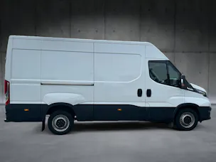 Iveco 35 S 16 A8 V