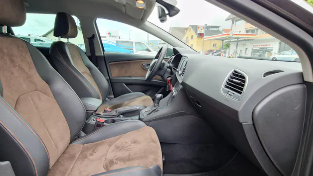 SEAT Leon ST 2.0 TDI X-Perience 4Drive DSG