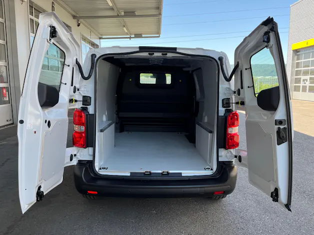 Fiat E-Scudo 50kWh L2 Lounge Swiss