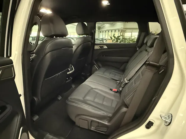 KGM -SsangYong 2.0 Sapphire 4WD BENZINA!