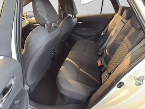 Vehicle image TOYOTA Corolla Touring Sports 1.8 HSD Comfort