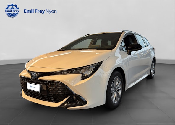 First vehicle image First vehicle image