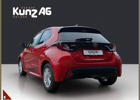 Vehicle image 3 Vehicle image 3