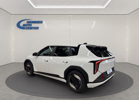 Vehicle image 2 Vehicle image 2