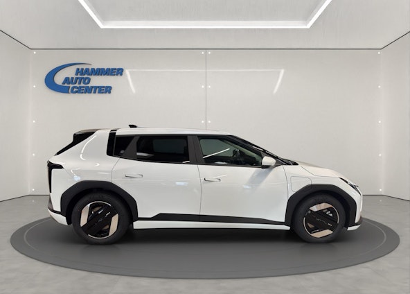 Vehicle image 5 Vehicle image 5