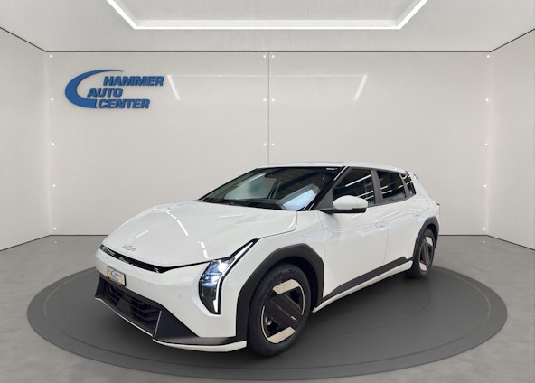 First vehicle image First vehicle image