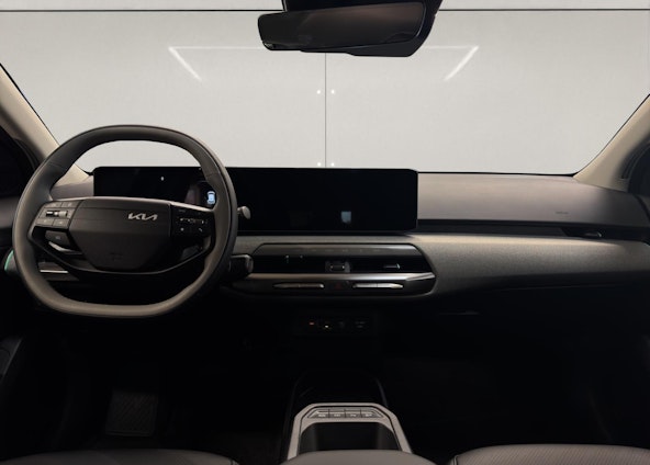 Vehicle image 10 Vehicle image 10