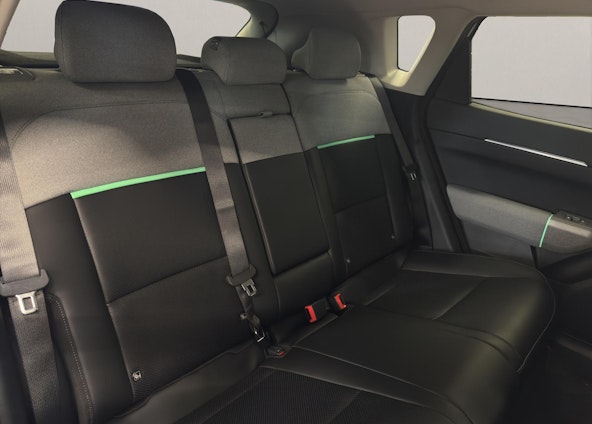 Vehicle image 14 Vehicle image 14