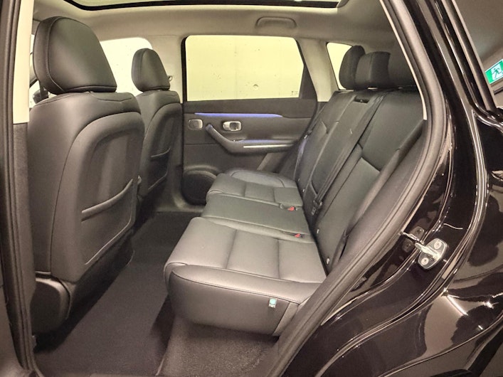 Vehicle image LEAPMOTOR C10