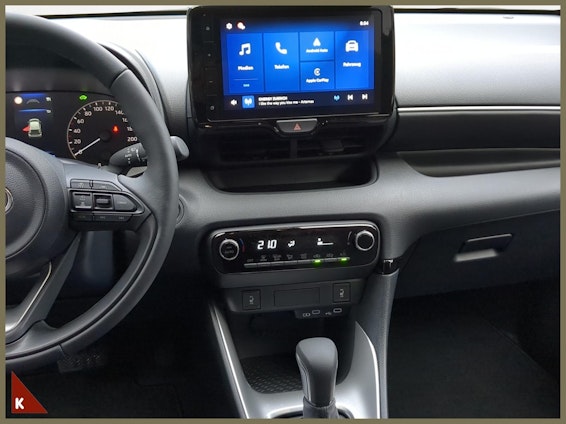 Vehicle image 15 Vehicle image 15