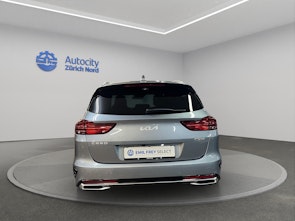 Vehicle image KIA Ceed SW 1.5 T-GDi MHEV GT-Line