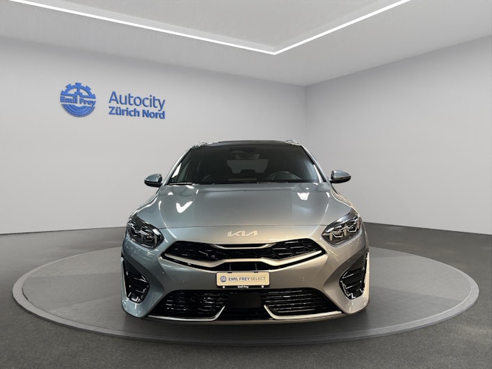 Vehicle image KIA CEED