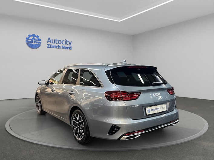 Vehicle image KIA CEED