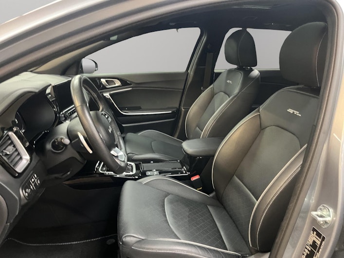 Vehicle image KIA CEED