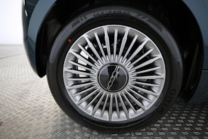 Vehicle image FIAT 500 1.0 Hybrid Torino