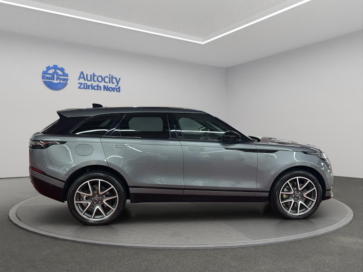 Vehicle image LAND ROVER RANGE ROVER VELAR