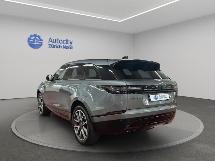 Vehicle image LAND ROVER RANGE ROVER VELAR