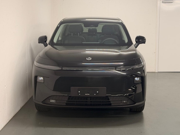 Vehicle image LEAPMOTOR B10