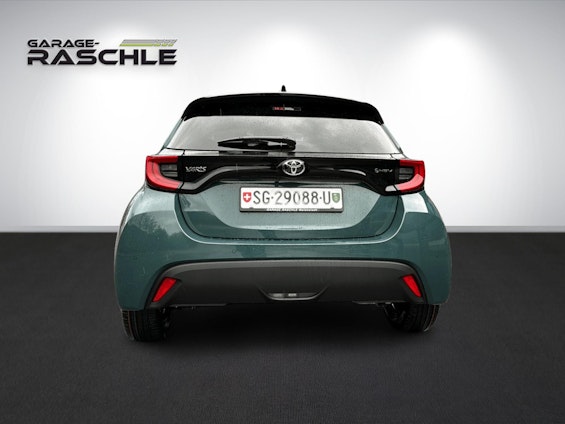 Vehicle image 6 Vehicle image 6