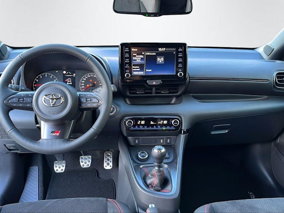 Vehicle image 7 Vehicle image 7