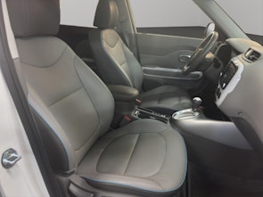 Vehicle image KIA Soul EV Style