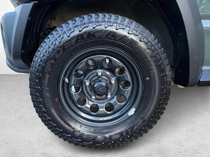 Vehicle image SUZUKI JIMNY