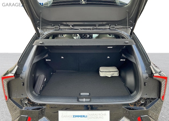 Vehicle image 14 Vehicle image 14