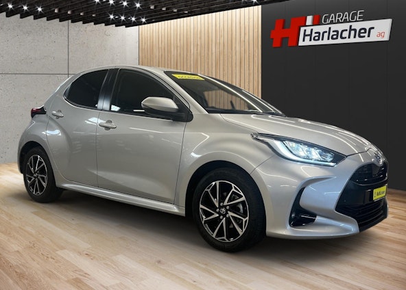 Vehicle image 2 Vehicle image 2