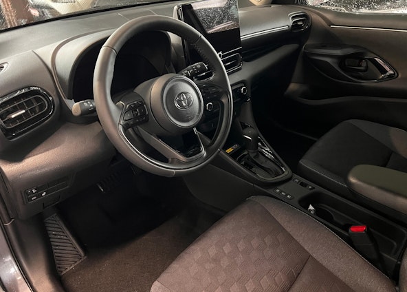 Vehicle image 7 Vehicle image 7