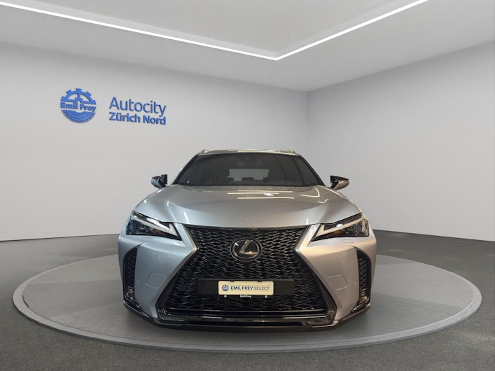 Vehicle image LEXUS UX