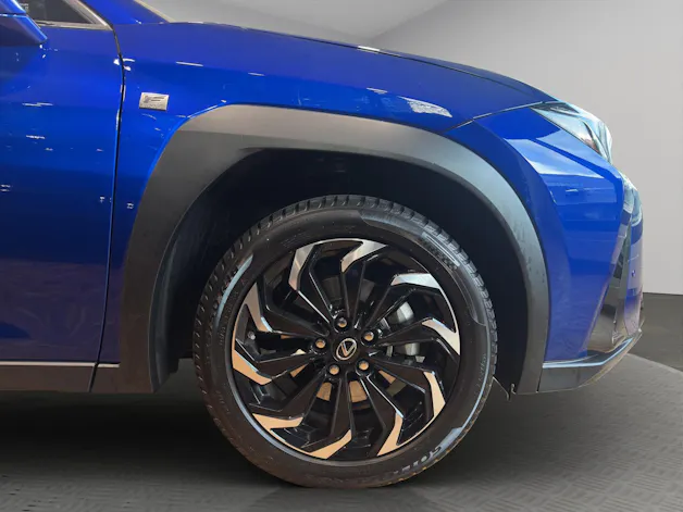 Lexus UX 250h F-Line