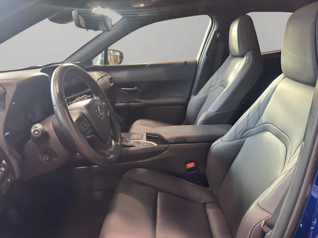 Lexus UX 250h F-Line