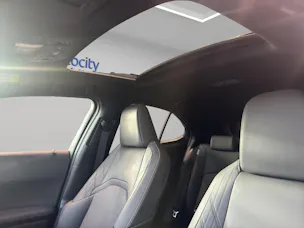 Lexus UX 250h F-Line