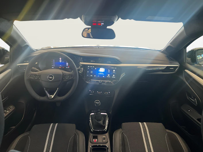 Fahrzeugbild OPEL CORSA