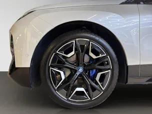 BMW iX xDrive40