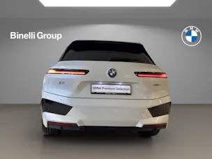 BMW iX xDrive40