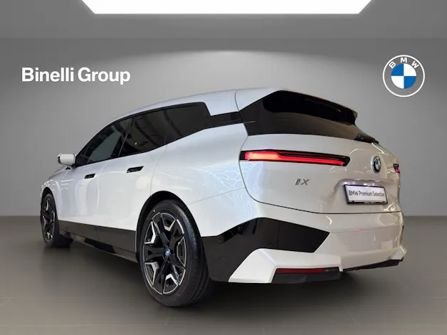 BMW iX xDrive40