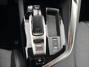Peugeot 5008 1.2 PureTech Allure Pack EAT8