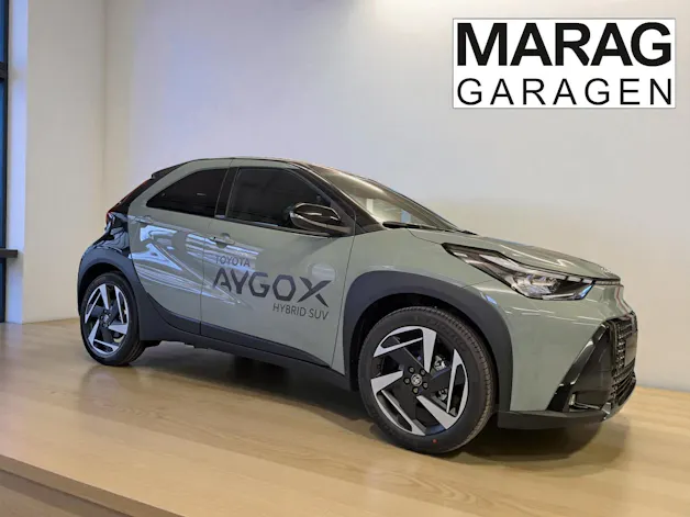 Toyota Aygo X 1.5 VVT-i HSD Style