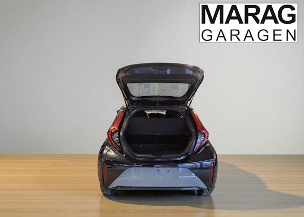 Vehicle image 7 Vehicle image 7