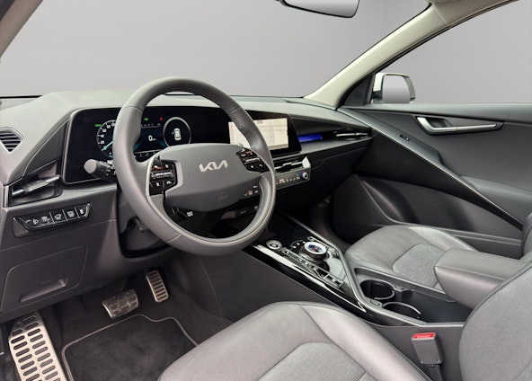 Vehicle image 8 Vehicle image 8