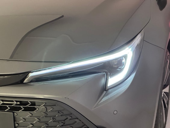 Vehicle image 15 Vehicle image 15