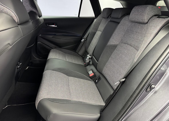 Vehicle image 9 Vehicle image 9