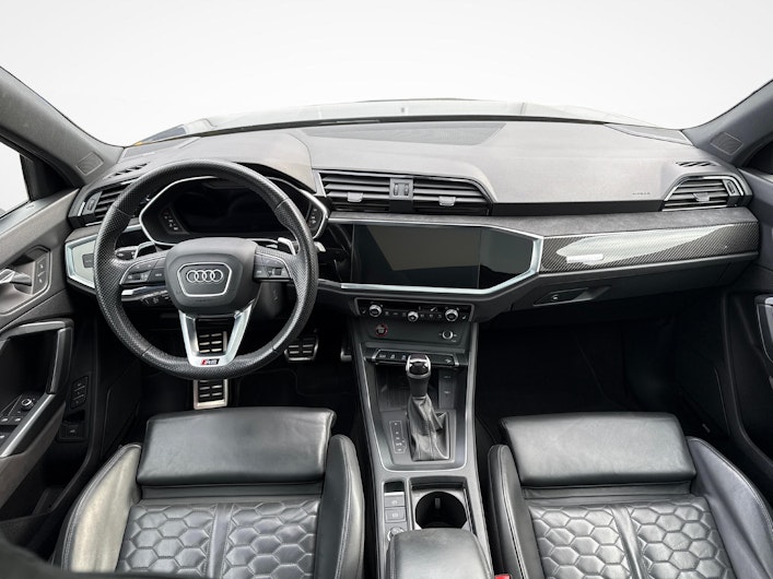 Vehicle image AUDI RS Q3