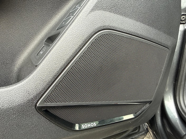 Vehicle image AUDI RS Q3