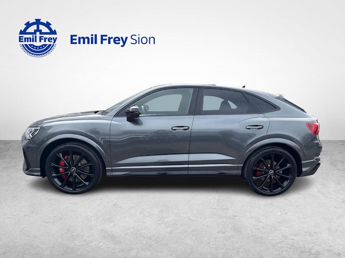 Vehicle image AUDI RS Q3