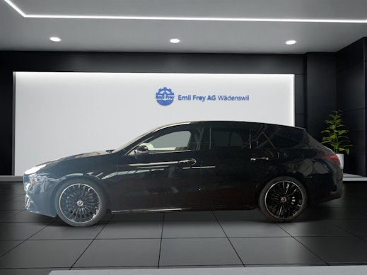 MERCEDES-BENZ CLA 200 AMG Line Shooting Brake 2