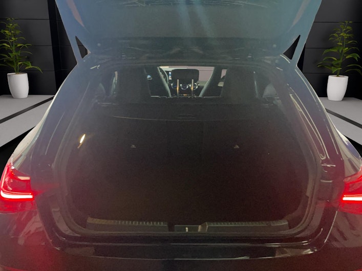 Vehicle image MERCEDES-BENZ CLA 200