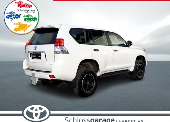 Vehicle image 5 Vehicle image 5