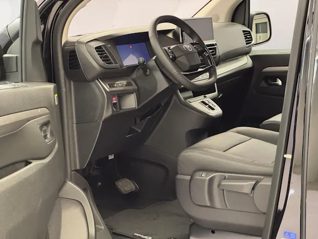 Toyota PROACE Verso L2 2.2 D Trend